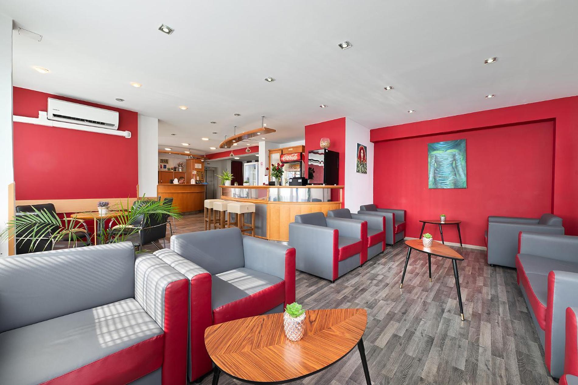 Hotel Plus 브라티슬라바 외부 사진